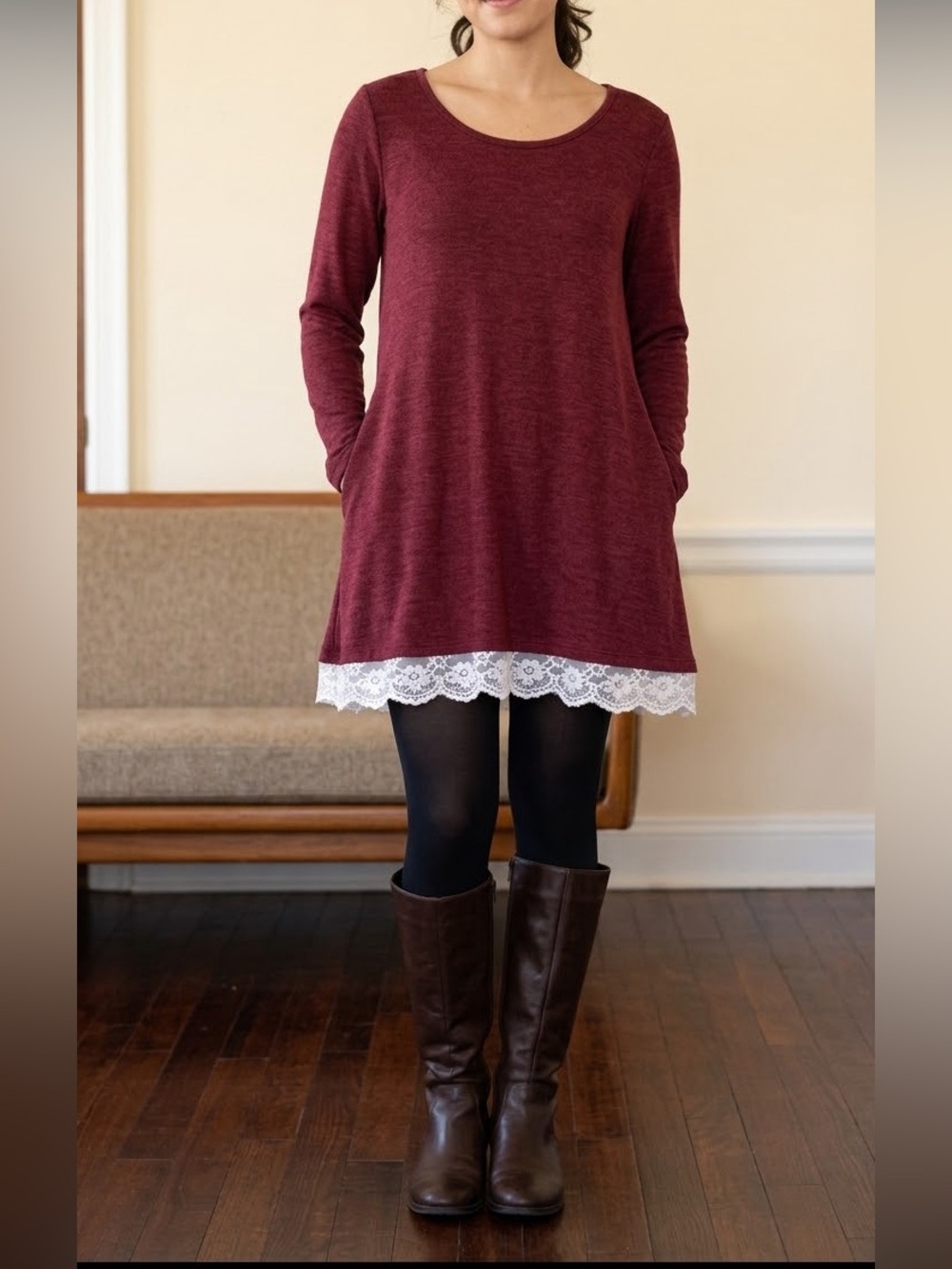 Chic Red Long Sleeve Dress with Elegant Silhouette